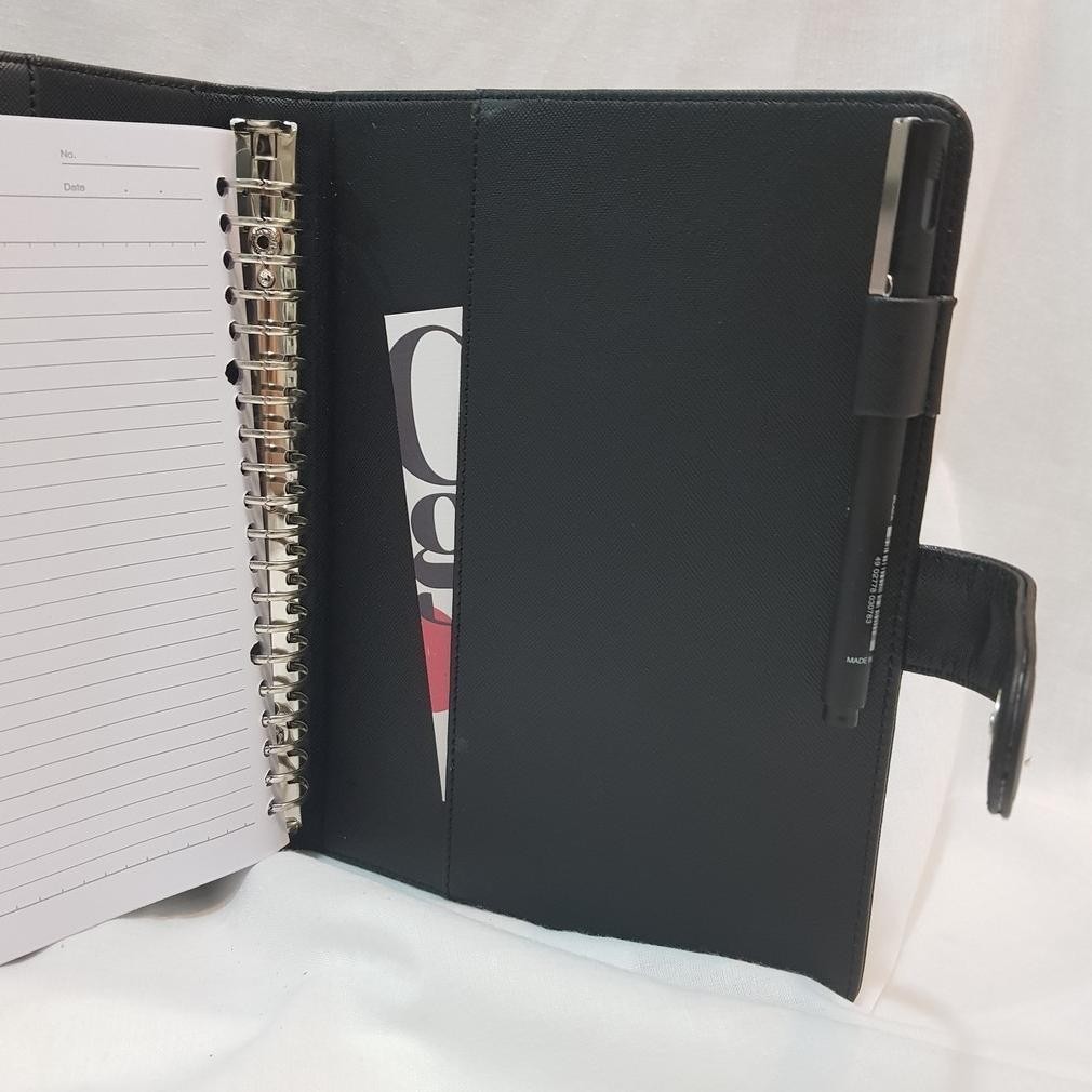 

Terbaru - Flashee Binder Polos A5 20 Ring Hitam Agenda A5 Polos 20 Ring Binder A5 Polos Eksklusif .,