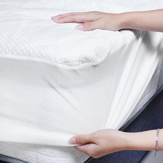 Informa Sleep 180X200 Cm Pelindung Kasur Bamboo Sandwich