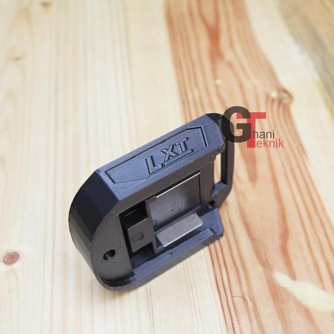 Adapter baterai LXT makita