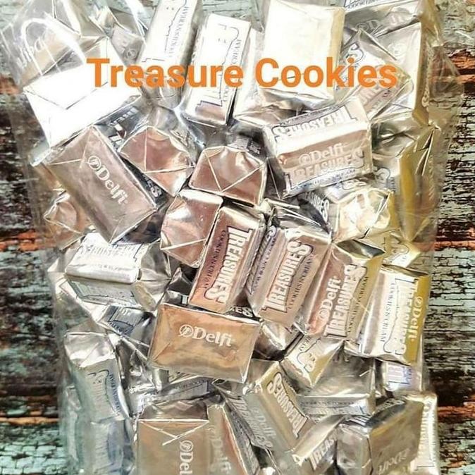 

Delfi Treasure Cookies 250gr Isi 24pcs Coklat Cemilan Murah Termurah