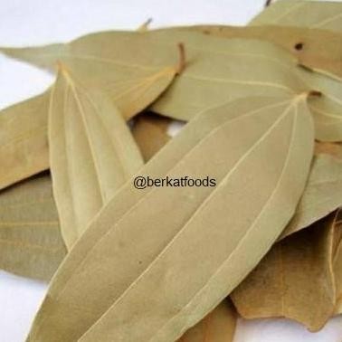 

monggo] Bay Leaf India / Tej Patta Indian Dry / Daun Salam Kari Kering