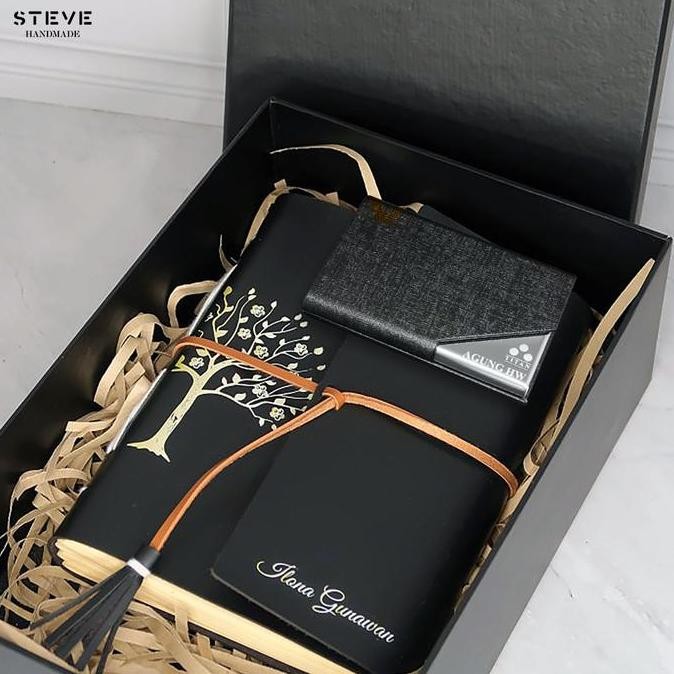 

Gift Set Executive Notebooka5 Tempat Kartu Pen Hadiah Souvenir Company