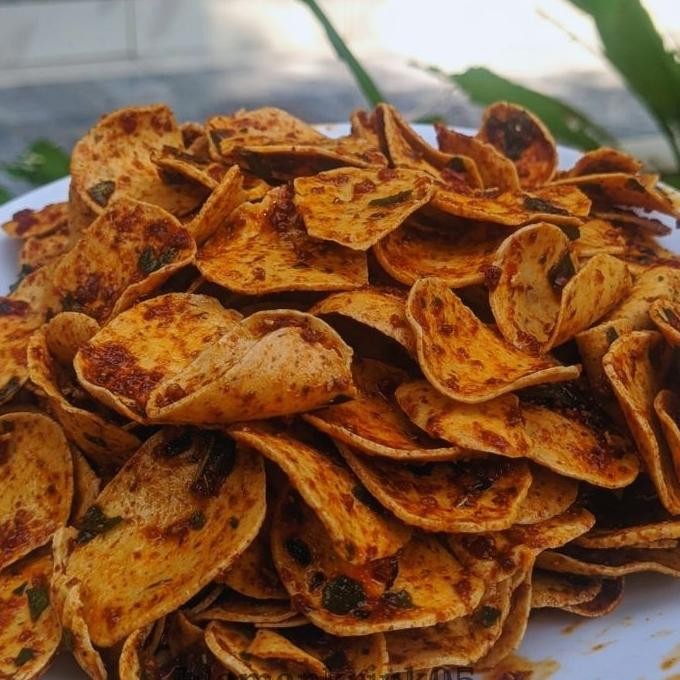 

Basreng Kriuk Bumbu Kencur Daging Sapi Pedas Daun Jeruk Gbarengkriukmantaprenyah