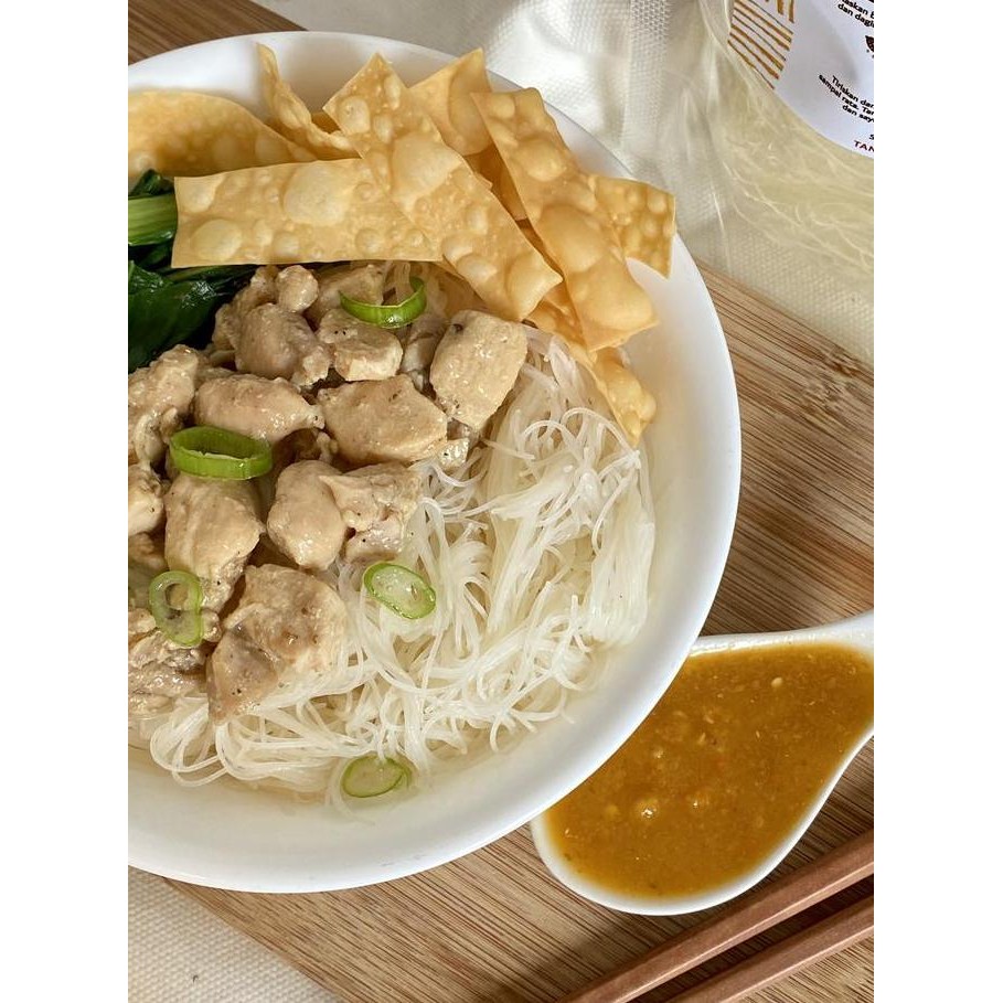 

Produk Baru!! Bihun Ayam Siap Masak Mie Lenials - 1 Paket Isi 3 Porsi Bihun Instan