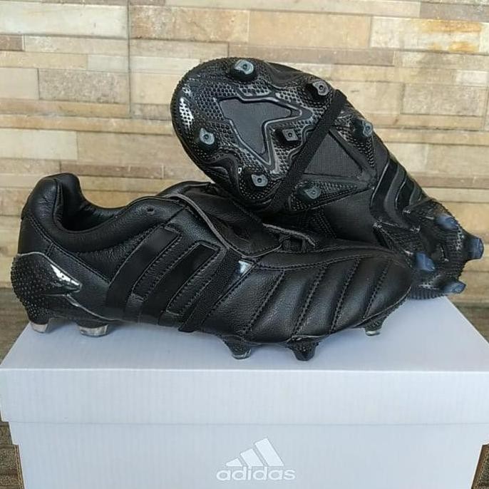 Sepatu Bola Adidas Predator Mania Remake Full Black Red Fg soccer Terlaris