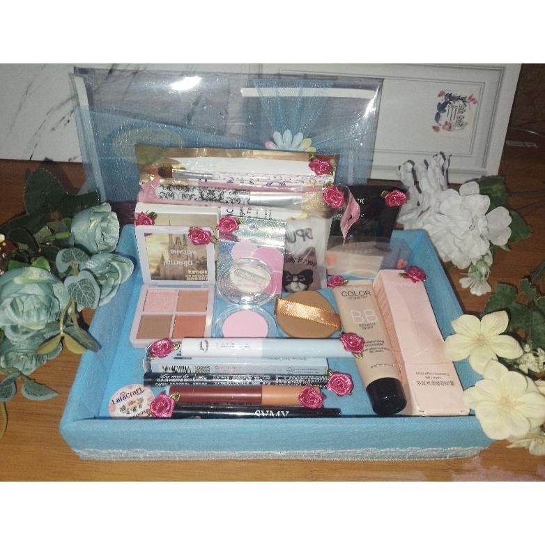 Terlaris Hantaran Pernikahan Alat Kosmetik Lengkap 16 Items Mahar Seserahan Hadiah Kado Lamaran Wedd