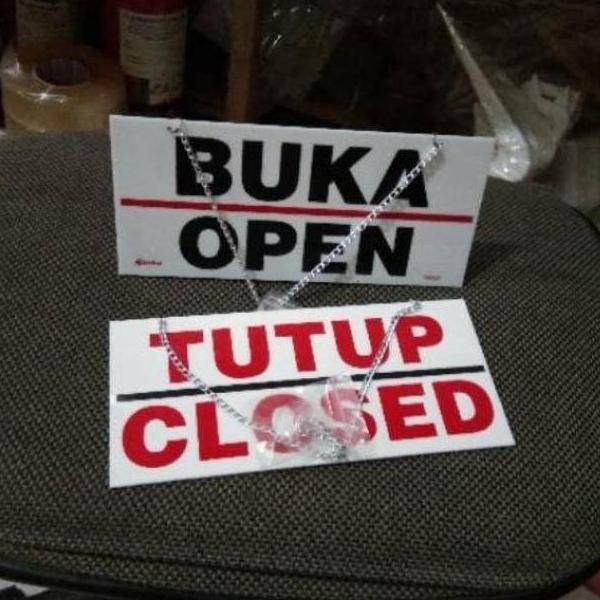 

Akrilik Perlengkapan Kantor