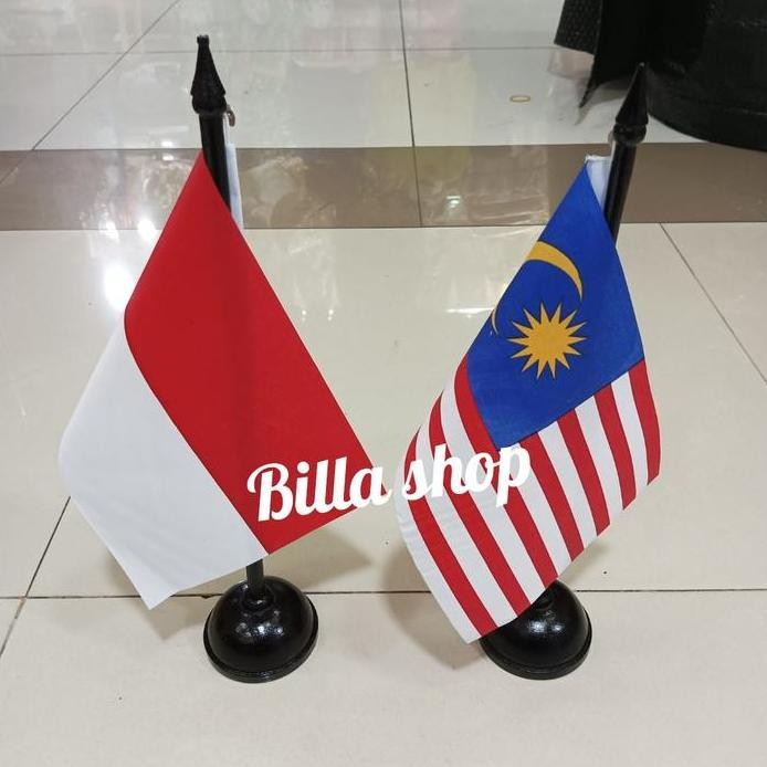 

New Tiang Kayu Meja + Bendera Indonesia Malaysia