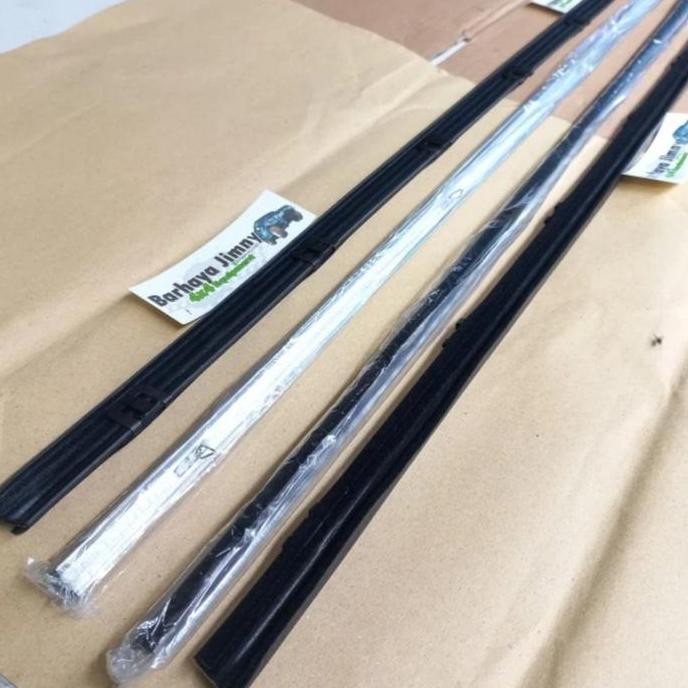 Pelipit Kaca Suzuki Jimny Katana Asli