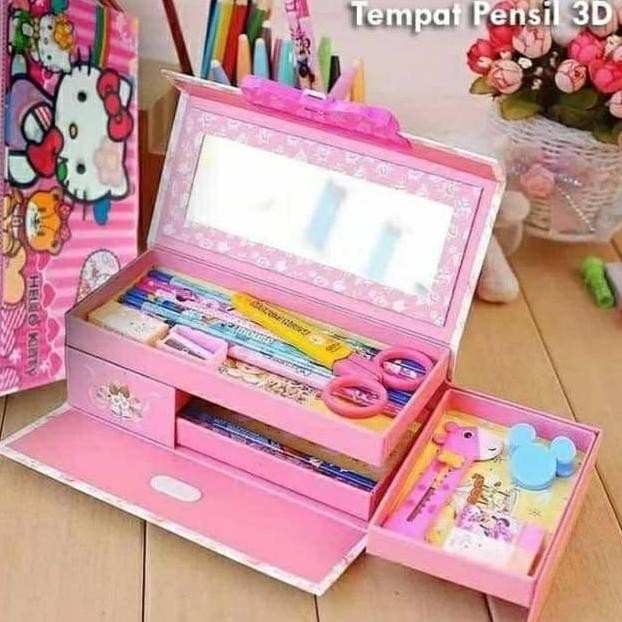 

Baru Kotak Pensil 3D Karakter Cewek 3 Tingkat Warna Merah Tempat Pensil Plastik