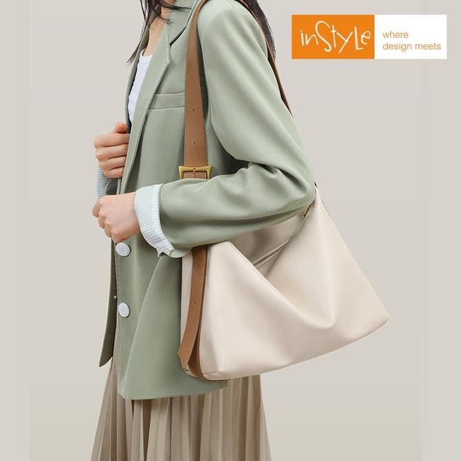 

Baru Tas Selempang Wanita Korea Vintage | Shoulder Bag Besar Kulit Pu Lembut T2-004