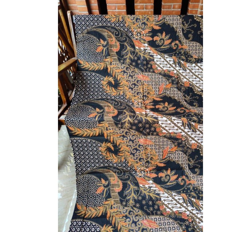 15 Motif Batik favorit / Batik Solo / Batik sragen / batik madu / batik tulis / batik sogan / batik 