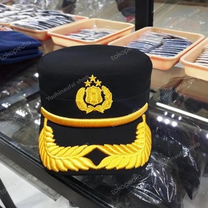 Topi Komando Polri Pamen