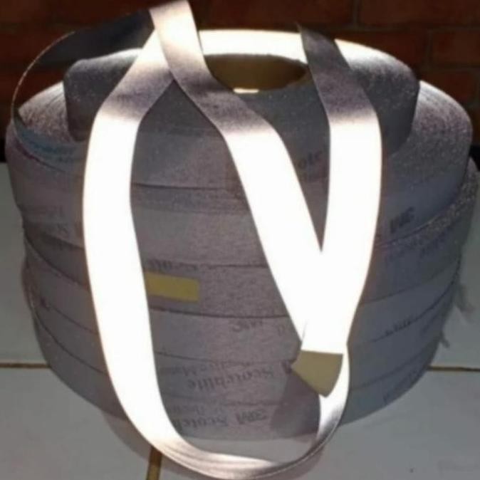 New 3M 8906 Scotlite Reflective Kain-Scotlight Baju Safety 2,5 Cm X 100 M