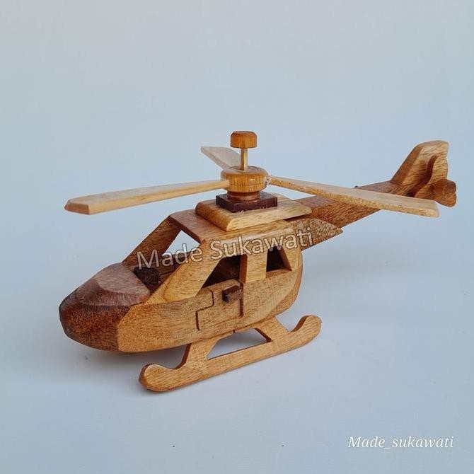 

] Miniatur pesawat helikopter kerajinan kayu handmade