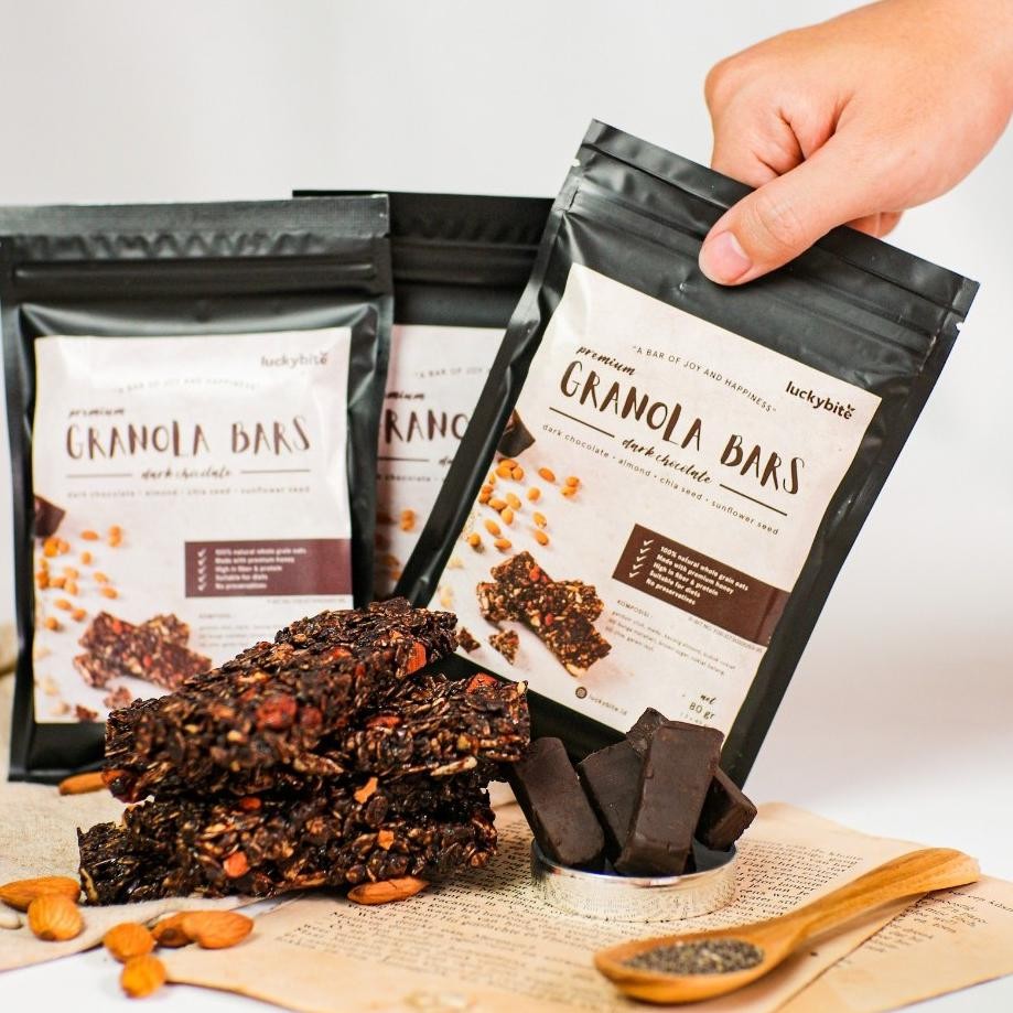 

Dark Choco Granola Bar (2 Bars) - Dark Chocolate, Almond, Chia Seed, Sunflower Seed - LUCKYBITE aSt