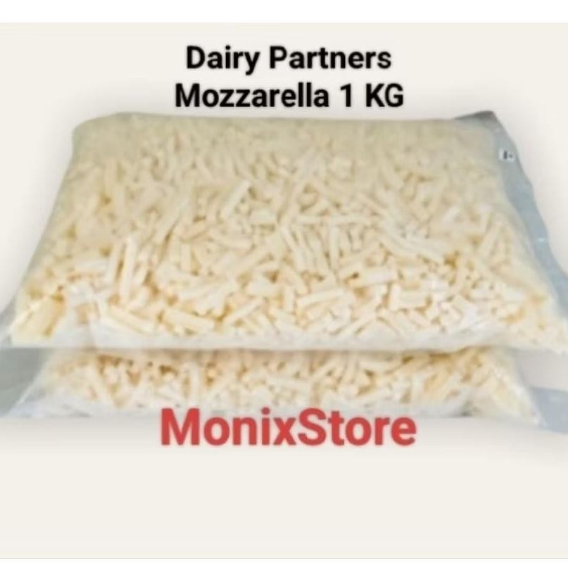 

ARLA PRO Mozzarella Shredded Pizza Topping 2 KG | Dairy Partners Mozzarella Parut 2 KG |1KG Repack aSt