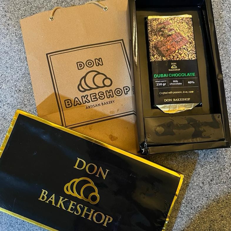 

[READY STOCK] Don Bakeshop Coklat Dubai Viral Pistachio Kunafa & Hazelnut Praline aSt