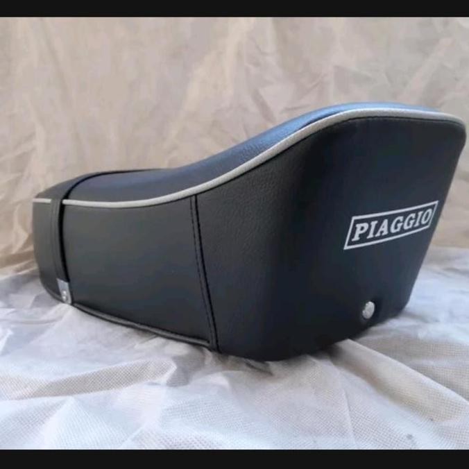 VESPA JOK SEAT PANJANG PIAGGIO UNTUK V SPRINT V SUPER VBB VNB ORIGINAL DAN TERPERCAYA
