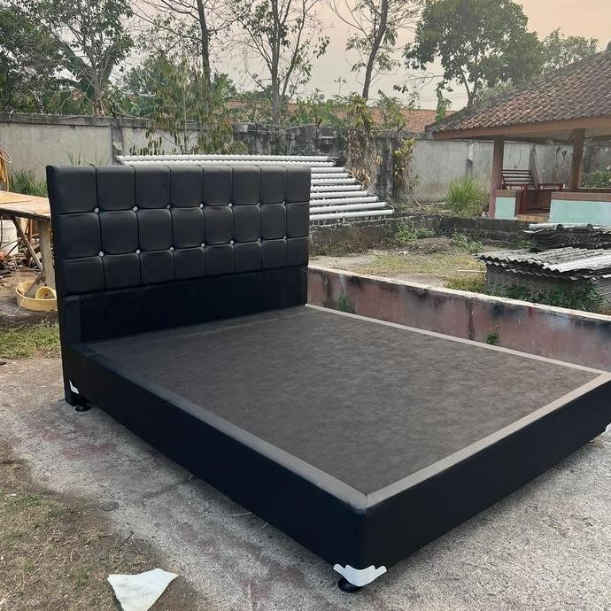 Ranjang / Tempat Tidur Kayu Minimalis Uk 90 X 200