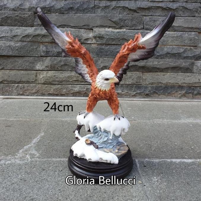 Patung Pajangn Burung Rajawali Elang