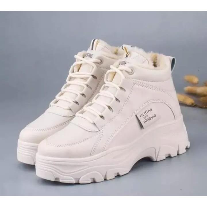 Uw Sepatu Sekolah Boot Wanita Ala Korea Sepatu Boot Wanita Korean Style Hits 2024/Sepatu Boot Cewek 