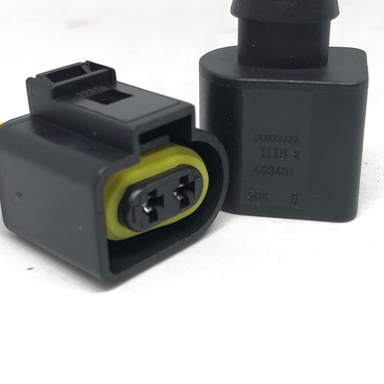 DB29 >> Soket Side Marker Lampu Volvo Kuning