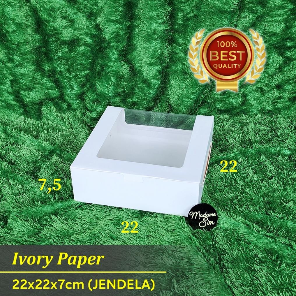 

BOX IVORY - KOTAK NASI - DUS KUE - KOTAK CAKE 22x22x7 - JENDELA (ISI : 10 PCS) aSt