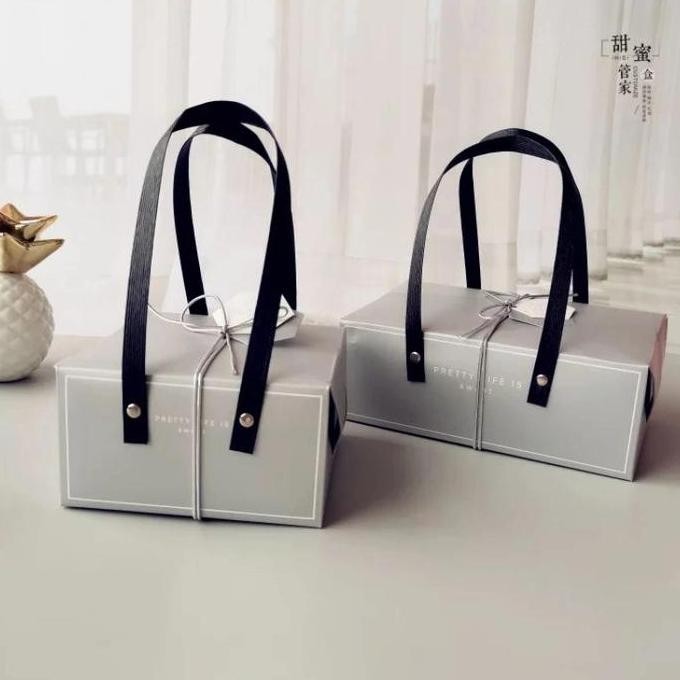 

Ready Paper Bag Multifungsi | Souvenir Tas Kue Hampers Gift Grey Tali