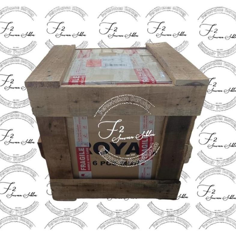 

Tambahan Packing Kayu Haruss Cekout Bareng Gelas Nya untuk Pesanan Pecah Belah aSt