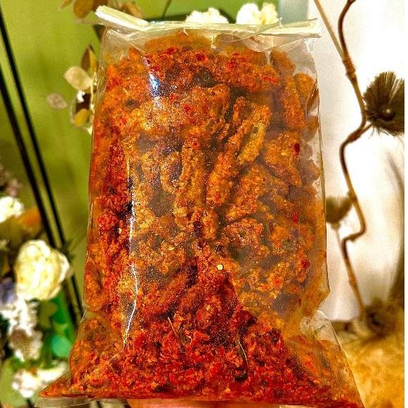 

Ccf Keripik Kulit Ayam Pedas Daun Jeruk Renyah 500Gr