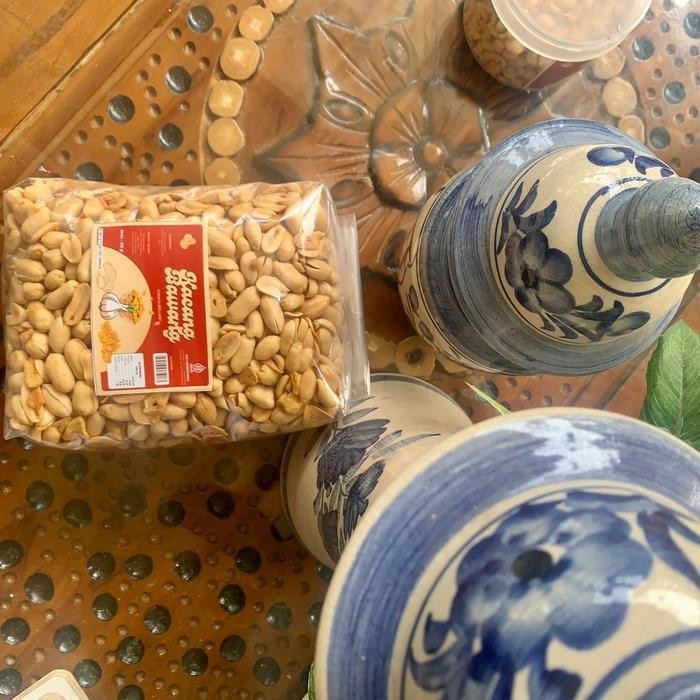 

Ccf Best Seller (Cod) Kacang Goreng Bawang Renyah Premium Ini 1 Kg Refil Food Snack Goreng Camilan Cemilan Makanan