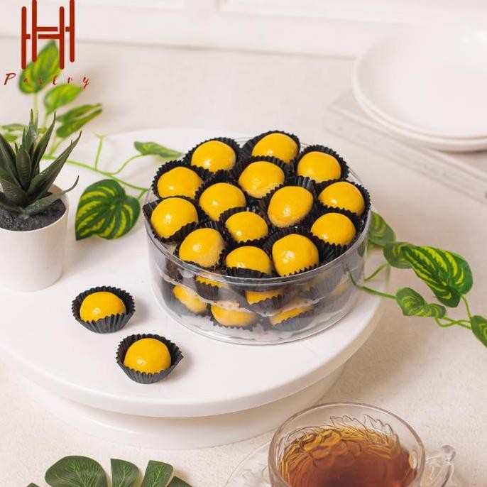 

Nastar Bulat Wijsman Premium Kue Kering Isi Nanas Lumer Stok Terbatas