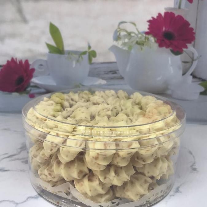 

Kue Sagu Keju 500gr - Kue Imlek Lebaran Idul Fitri Favorit Stok Terbatas