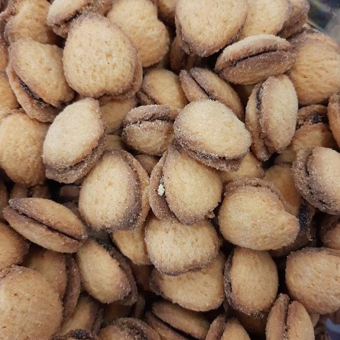 

Nastar Kering Premium 500gr - Kue Kering Isi Selai Nanas Lebaran Stok Terbatas