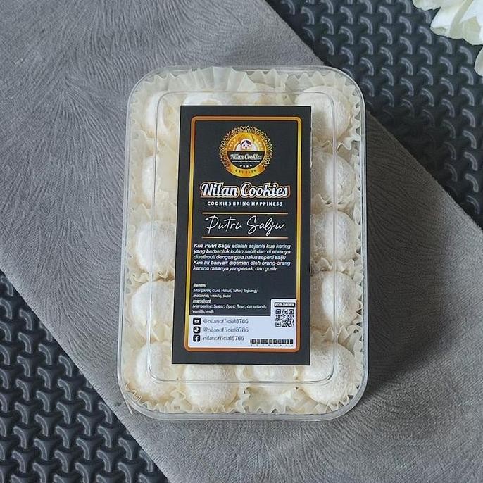 

Putri Salju Cookies Nilan - Camilan Manis Tabur Gula Halus Stok Terbatas
