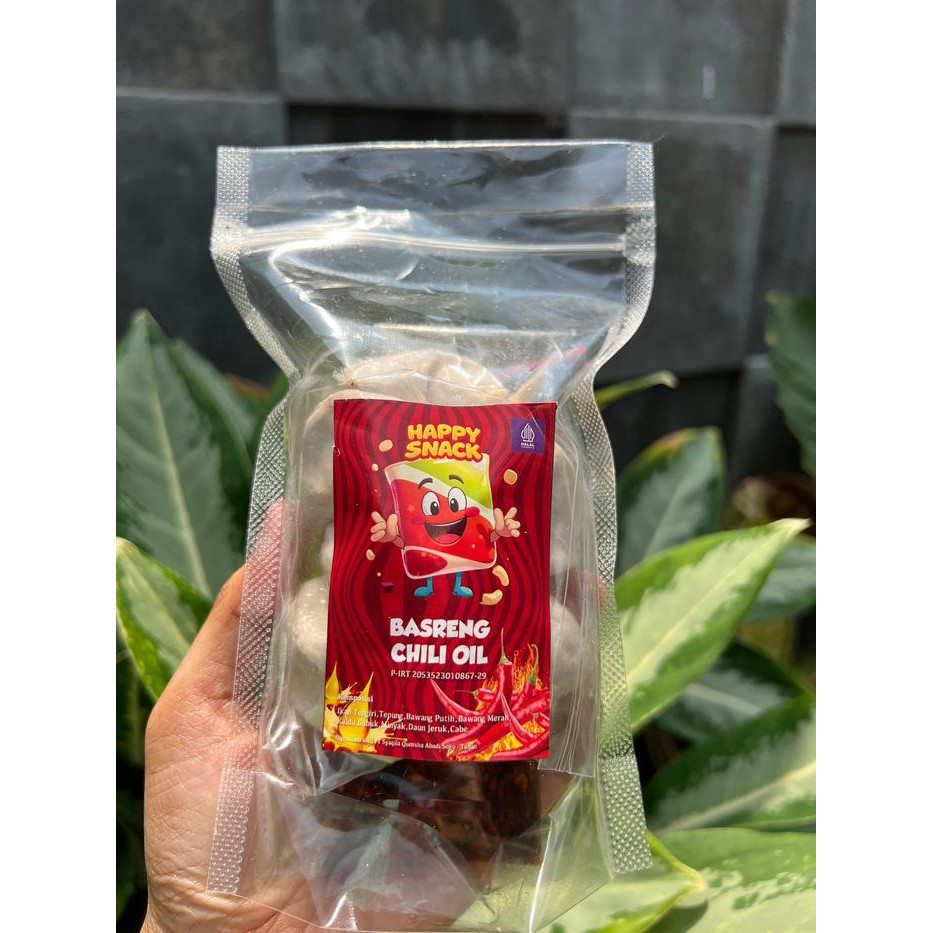 

FF Basreng Chili Oil Pedas Cemilan Happy Camilan Pedas Asin Gurih