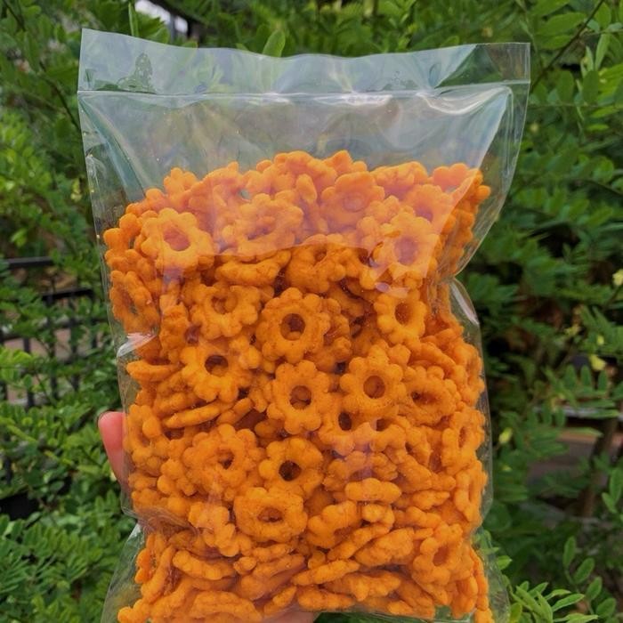 

FF Cemilan Snack Sakura Pedas Kering Asin 250g - Manis, Food, Kuning, Keripik, Goreng, Makanan