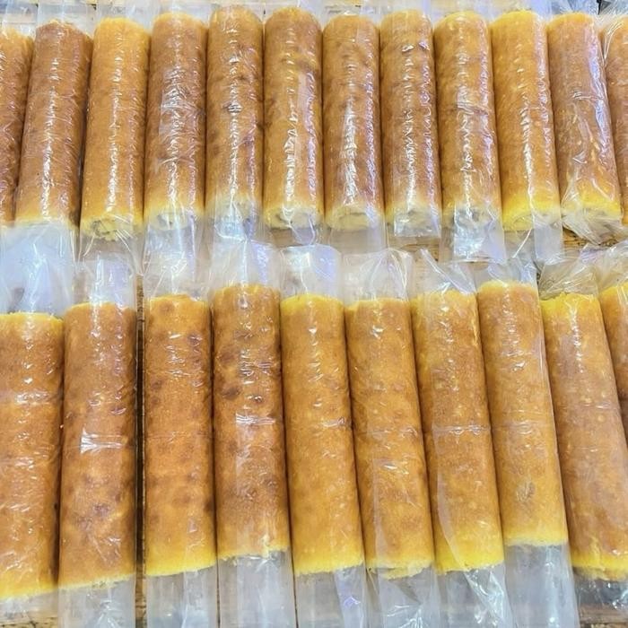 

IX Cemilan Kue gulung nanas lapis legit roll