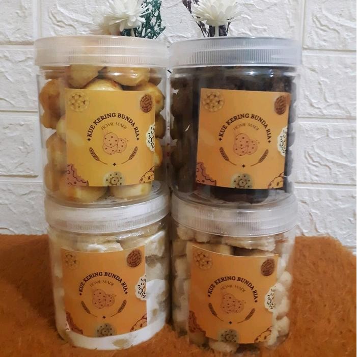 

IX Paket Kue Nastar, Putri salju, Chococip dan Kacang