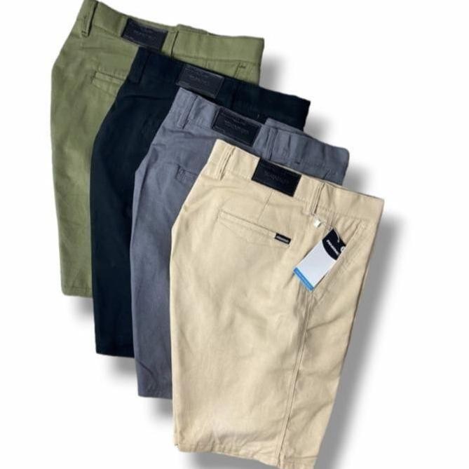 Celana Pendek Chino Premium Bahan 100% Catton Original Brand Fanathic Hitam Katun Shorts Pria Santai