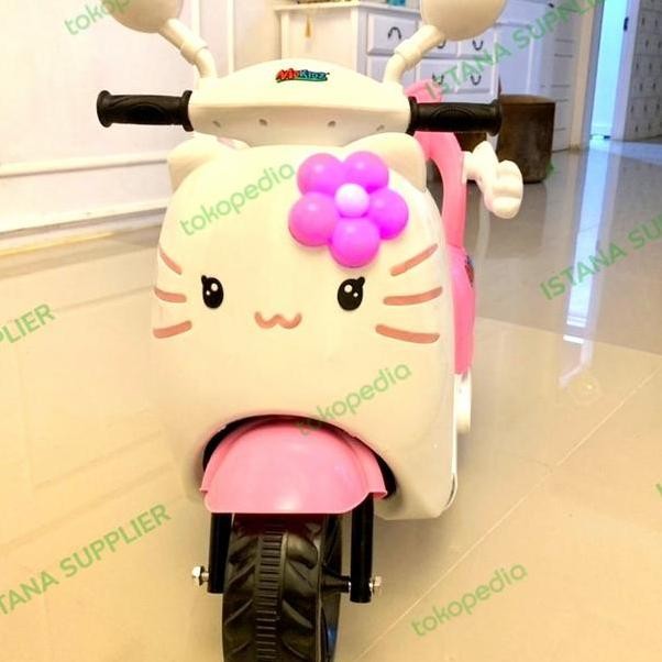 Mainan Anak Laki Cowok Cewek Perempuan Motor Motoran Vespa Aki