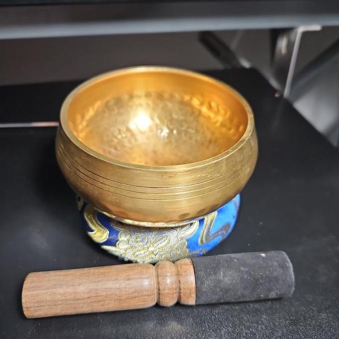 Singing Bowl Nepal Tibet Hand Made 9Cm