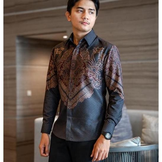 Laskala Batik Arkana Kemeja Batik Pria Slimfit Lengan Panjang