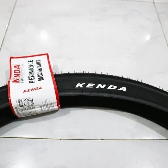Ban Luar Sepeda 26 X 1.95 Kenda 90 Hitam Untuk Federal Mtb Touring