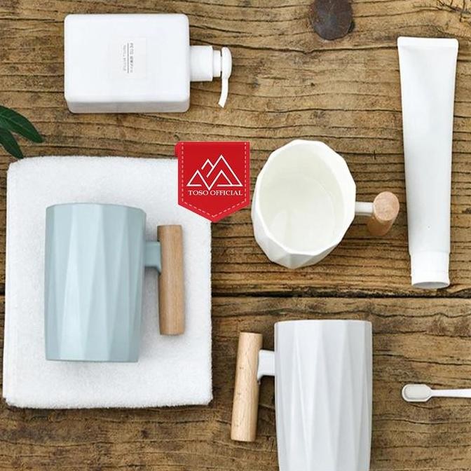 Gelas Kopi Teh Mug Gelas Plastik Unik Estetik Gagang Kayu Glass Coffee Allshop