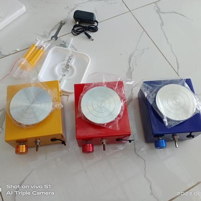 

Promo Kids DIY Clay Tool with Tray for Ceramic Work Mini Pottery Wheel Ceram COD