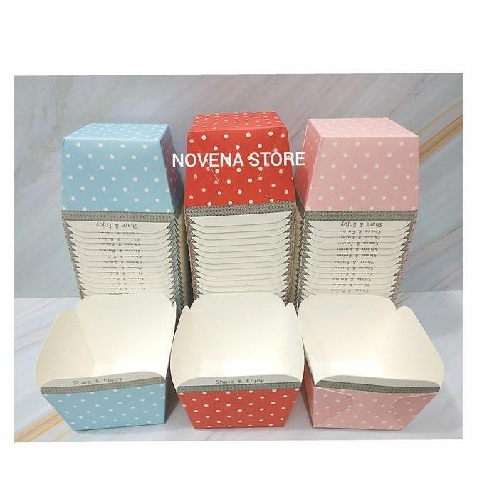 BEBAS ONGKIR - PAPER CUP CAKE CASE SQUARE MUFFIN KERTAS MUFFIN KERTAS ROTI-100PCS