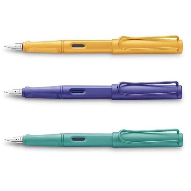 

[ New Colour ] Lamy Safari | Fountain Pen Promo Original