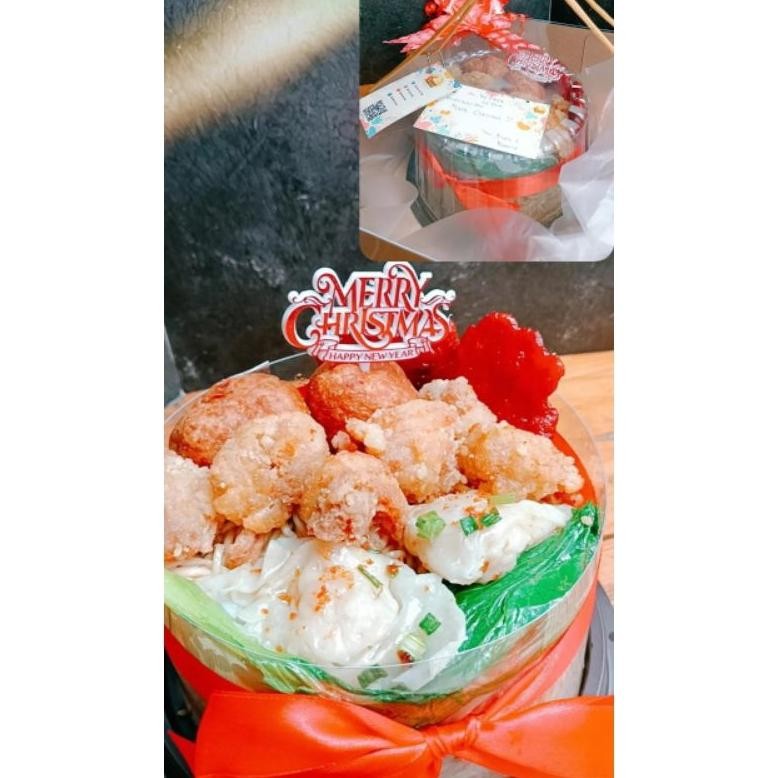 

fb-43 Noodle Tart | Kue Tart Mie Halal MUI | Mie Ulang Tahun | Mie Custom Acara Sesuai Tema | Mie Natal Tahun Baru | Hadiah Hamper Mie Halal Cocok Untuk Bingkisan, Kado Ulang Tahun, Hamper Idul Fitri | Hamper Valentine | Hadiah Ulang Tahun | Custom Mie